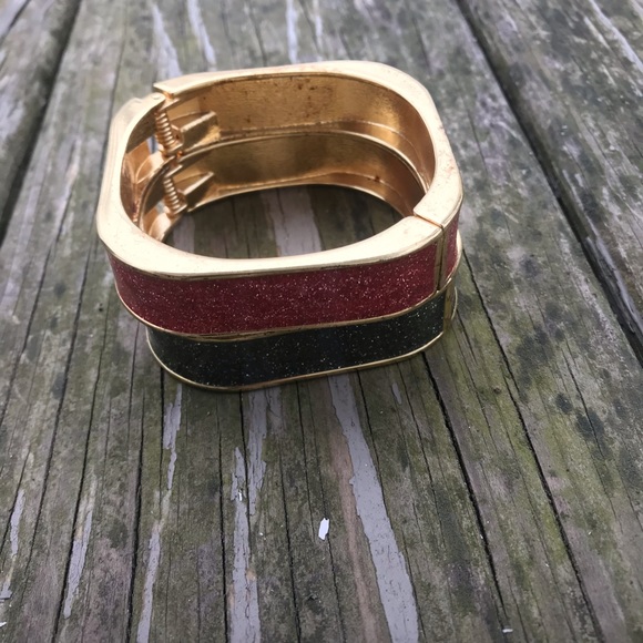 2 bangle bracelets - Picture 5 of 5